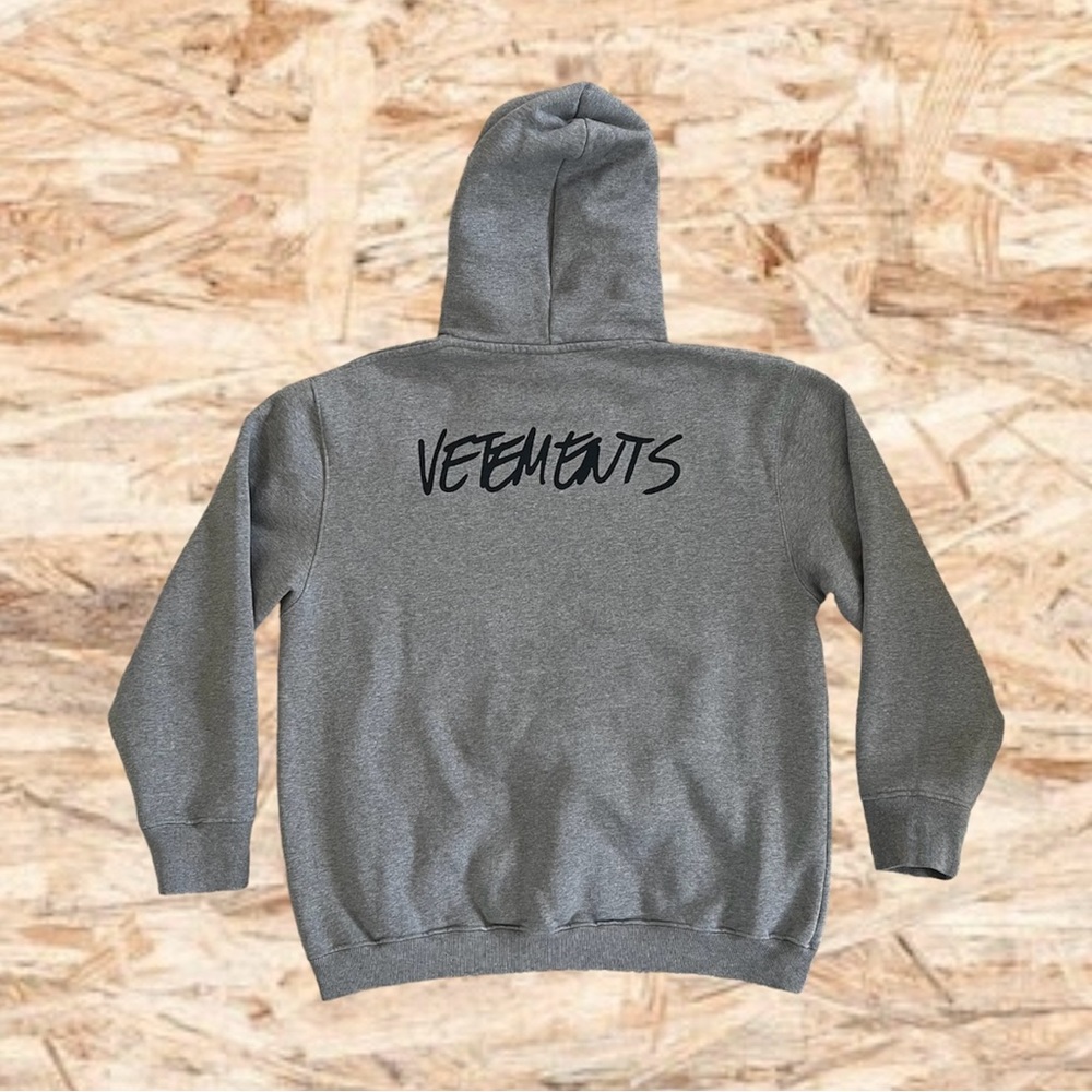 🖤EUC🖤 VETEMENTS Logo Back Label Hoodie